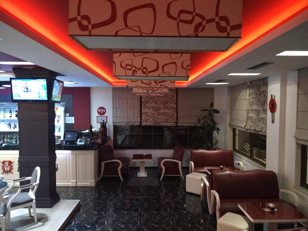 Hotel Mustang Vaqarr Bagian luar foto